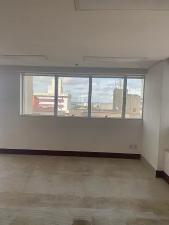 Sala no E-Business Rio Verde
