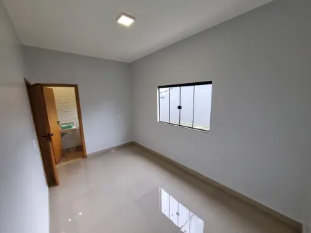 Casa no Bairro Itapuã