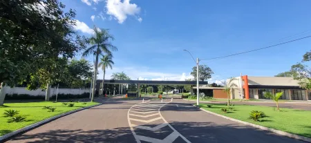 Lote no Condomínio Rosa de Leiria