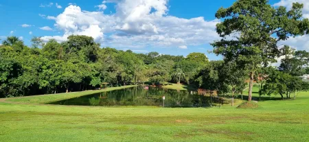 Lote no Condomínio Rosa de Leiria