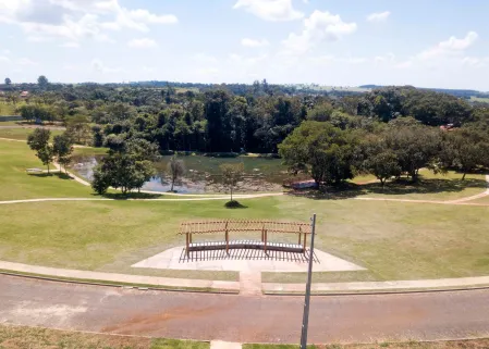 Lote no Condomínio Rosa de Leiria