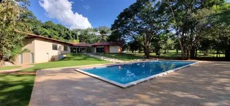 Lote no Condomínio Rosa de Leiria