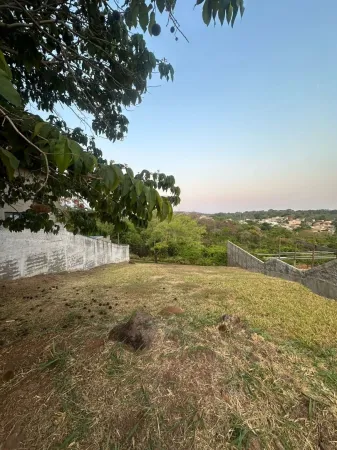 Terreno no Condomínio do Lago