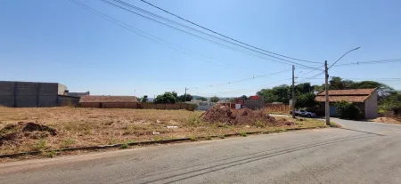 Terreno no Parque dos Buritis