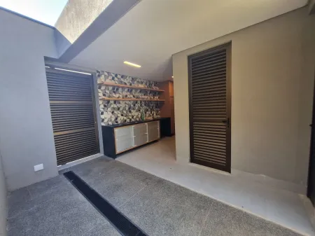 Sobrado no Residencial Goiânia Golfe Clube