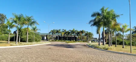 Sobrado no Residencial Goiânia Golfe Clube