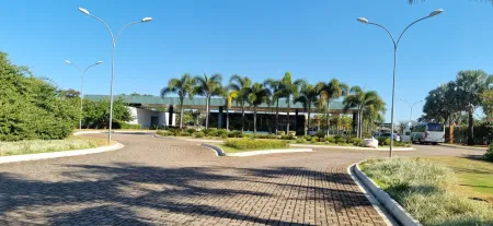 Sobrado no Residencial Goiânia Golfe Clube