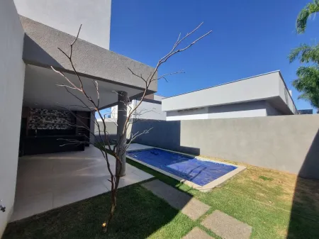 Sobrado no Residencial Goiânia Golfe Clube