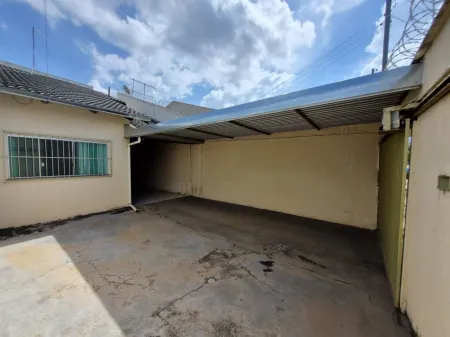 Casa no Parque Veiga Jardim