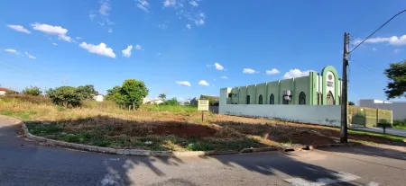 Área no Residencial Canadá