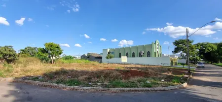 Área no Residencial Canadá