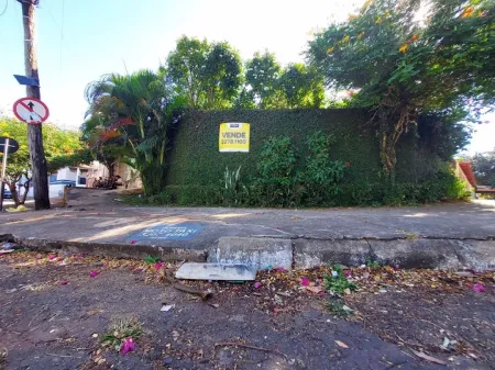 Terreno no Jardim Guanabara
