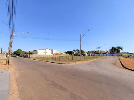 Terreno no Jardim Atlântico
