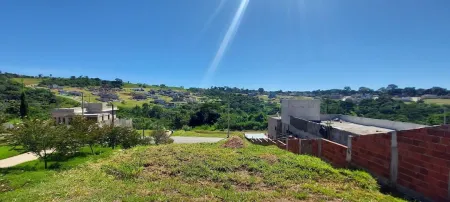 Terreno no Jardins Nápoles