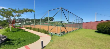 Terreno no Jardins Nápoles