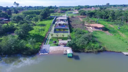Chácara Resort Pé na Água