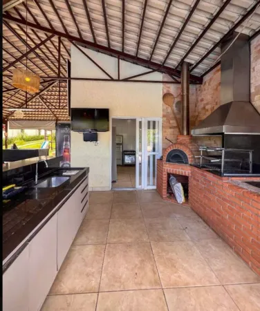 Chácara Resort Pé na Água