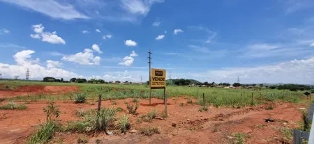 Área em Senador Canedo