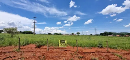 Área em Senador Canedo