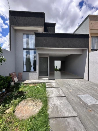 Casa Condomínio das Esmeraldas