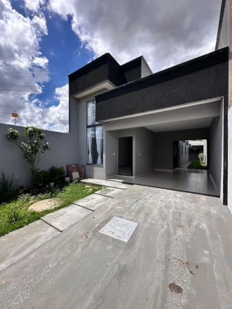 Casa Condomínio das Esmeraldas