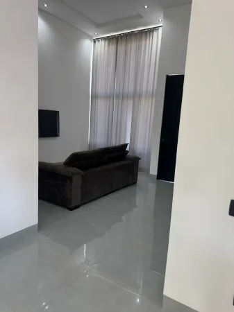Casa Condomínio Jardim Veneza
