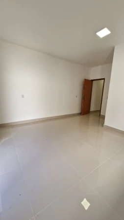 Casa Residencial Itaipú