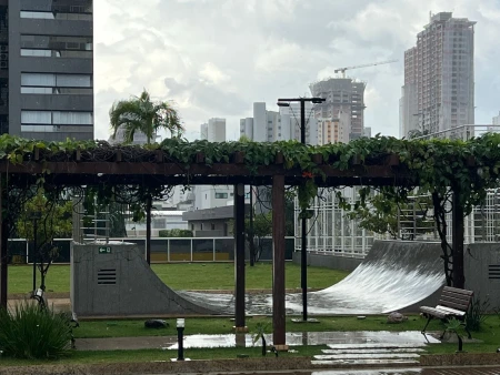 Like Bueno Residence