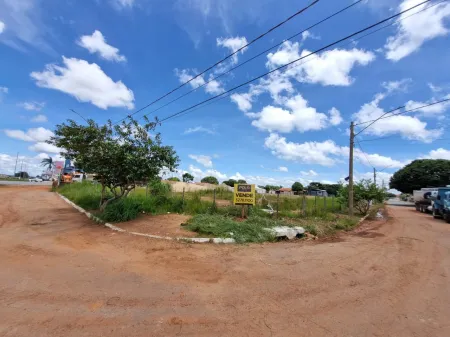 Área Comercial Condomínio das Esmeraldas