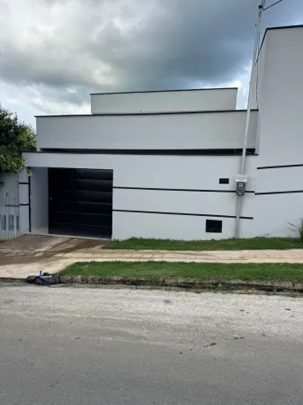 Casa Residencial Flor do Ipê 2