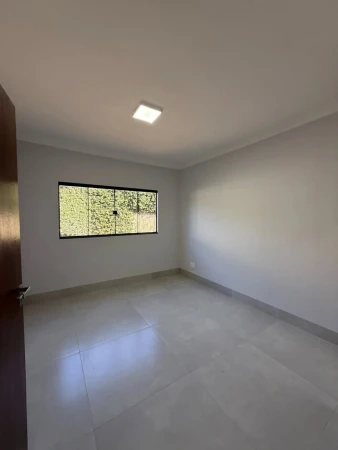 Casa no Jardim Canedo