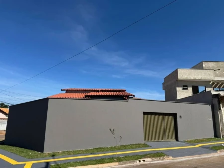 Casa no Jardim Canedo