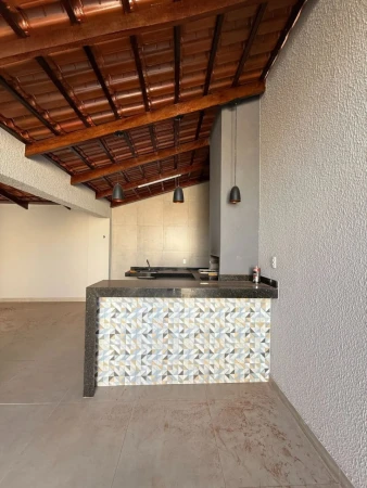 Casa no Jardim Canedo
