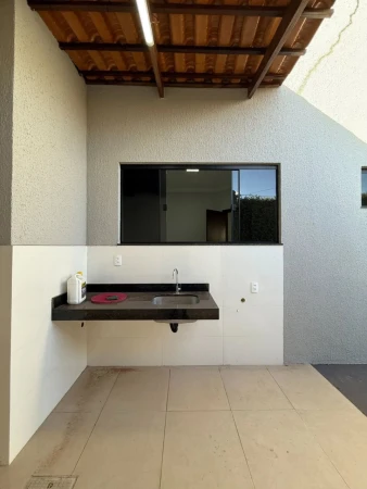 Casa no Jardim Canedo