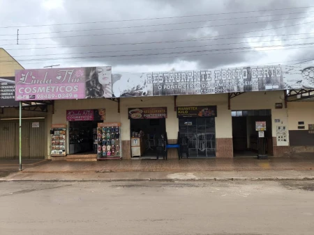 Casa Comercial no Jardim Veneza