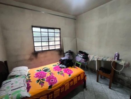 Casa Comercial no Jardim Veneza