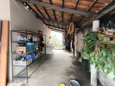 Casa Comercial no Jardim Veneza