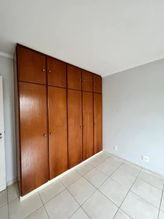 Sobrado Jardins Madri