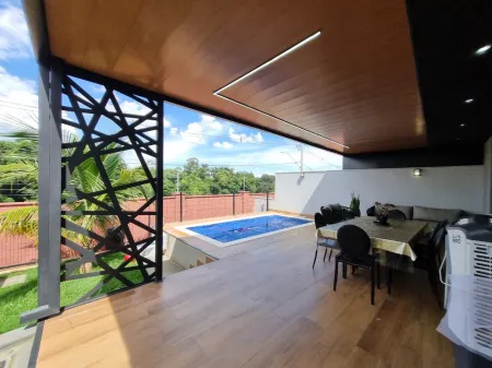 Sobrado de Alto Padrão - Jardins Sevilha
