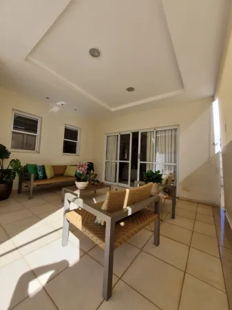 Sobrado com 5 Quartos à Venda, 359M² no Parque Amazônia - Goiânia