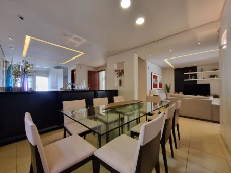 Sobrado com 5 Quartos à Venda, 359M² no Parque Amazônia - Goiânia