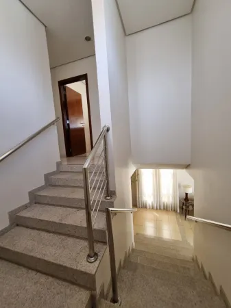 Sobrado com 5 Quartos à Venda, 359M² no Parque Amazônia - Goiânia