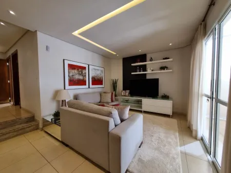 Sobrado com 5 Quartos à Venda, 359M² no Parque Amazônia - Goiânia