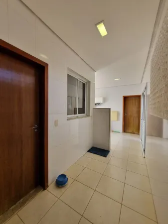 Sobrado com 5 Quartos à Venda, 359M² no Parque Amazônia - Goiânia