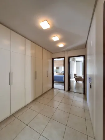 Sobrado com 5 Quartos à Venda, 359M² no Parque Amazônia - Goiânia