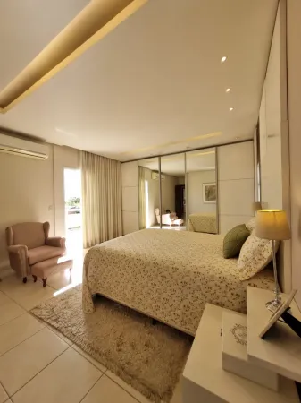 Sobrado com 5 Quartos à Venda, 359M² no Parque Amazônia - Goiânia