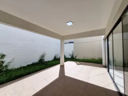 Sobrado Jardins Marselha