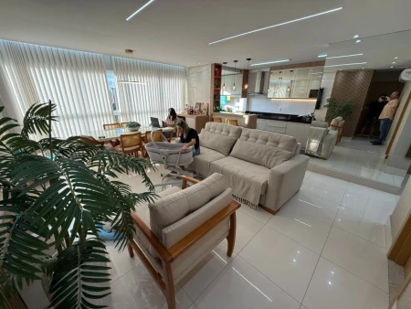 Residencial Gran Lest