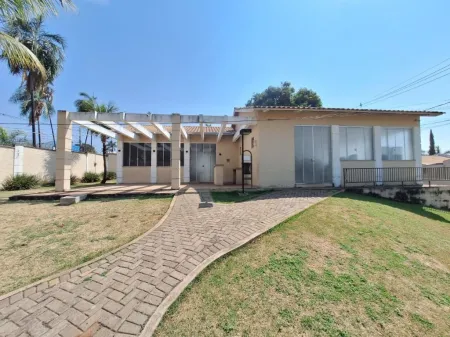 Casa no Residencial Village Campinas