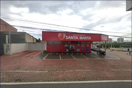 Prédio no Panorama Parque